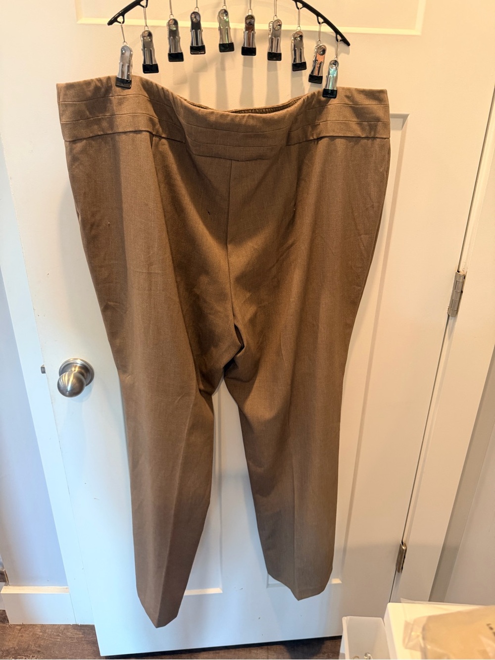 Briggs New York Tan Straight-Leg Dress Trousers - Picture 3 of 10